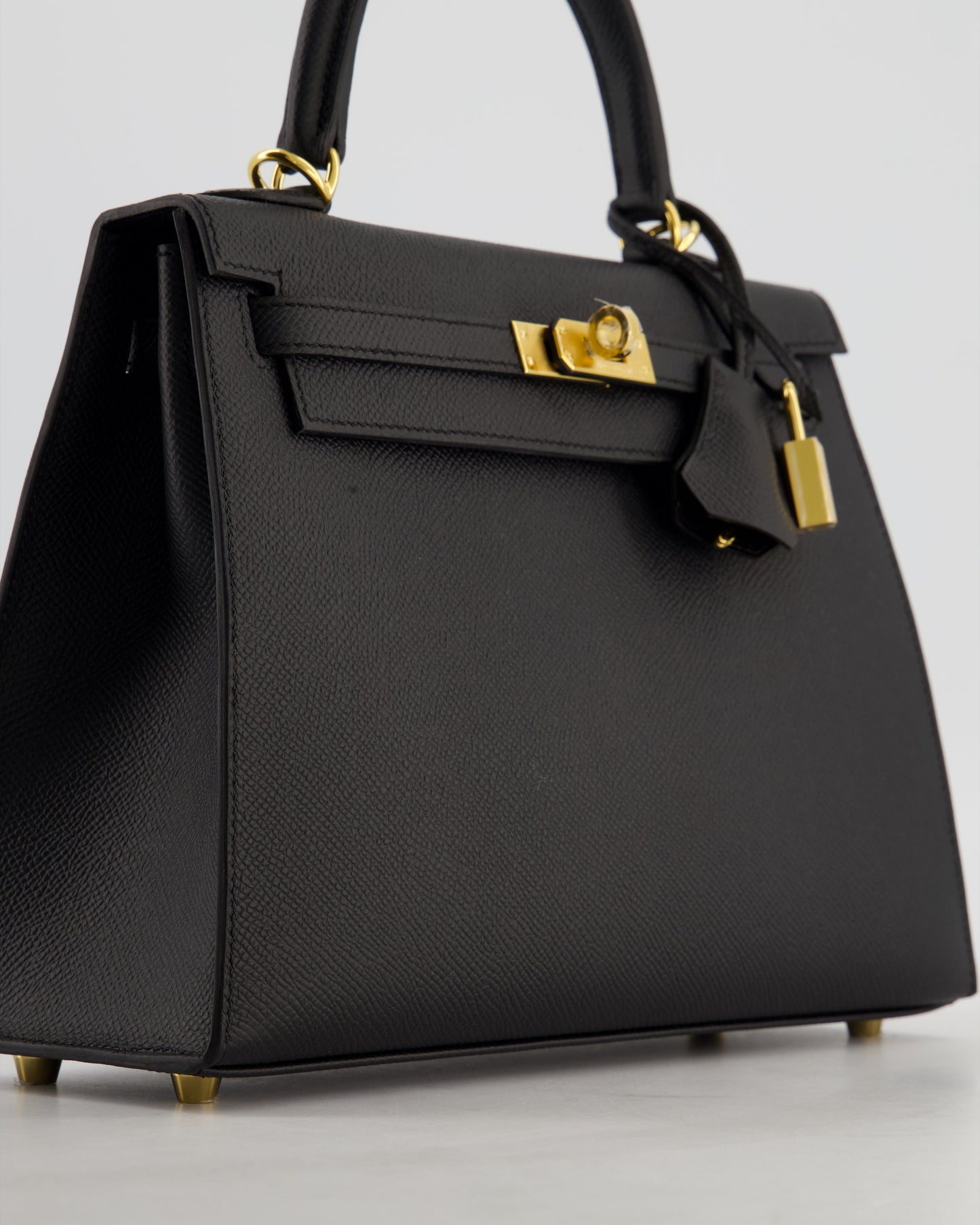 *HOT* Hermes Kelly 25 Sellier Bag in Noir Epsom Leather with Gold Hardware