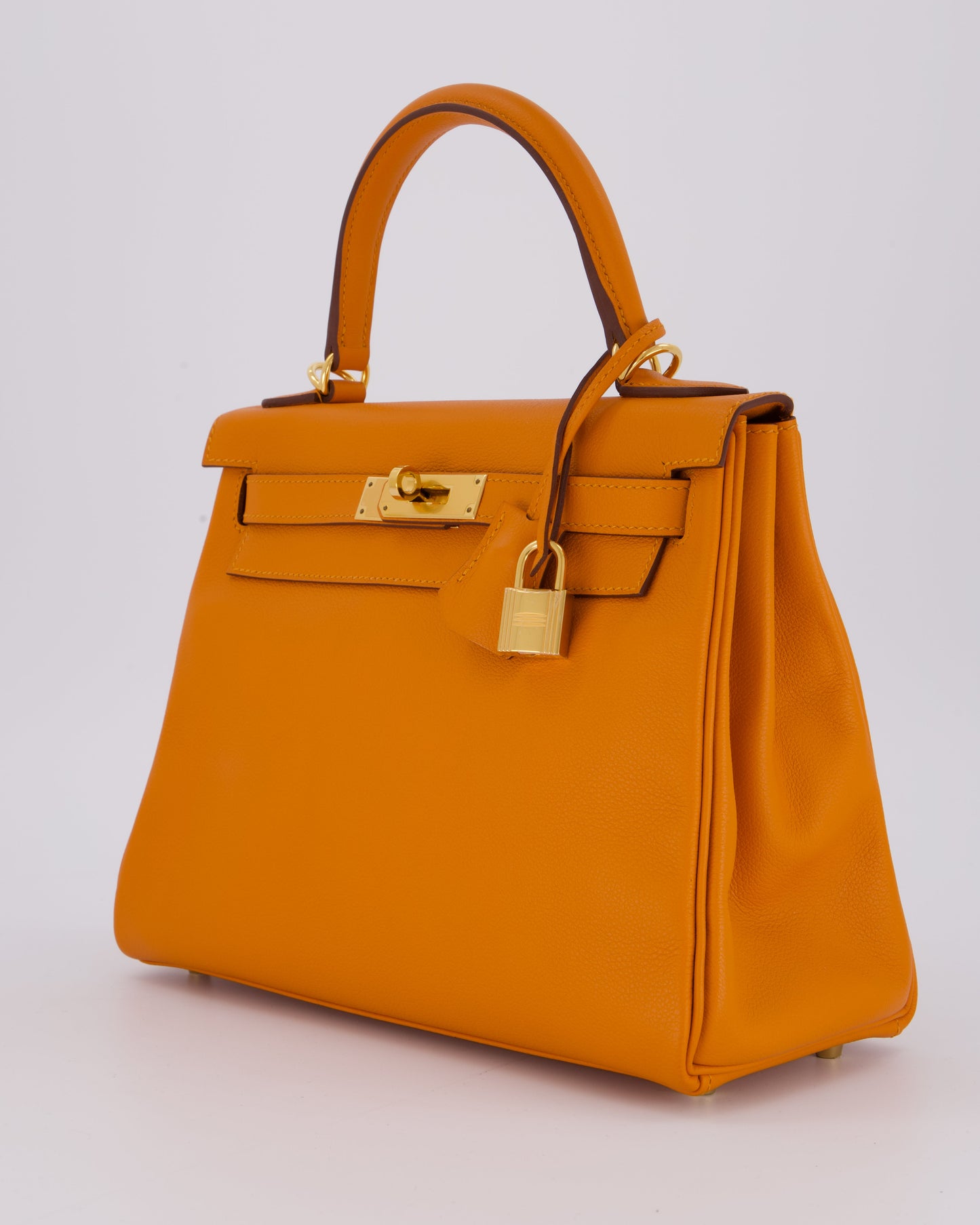 Hermes Kelly 28 Retourne Bag in Abricot Evercolor Leather with Gold Hardware