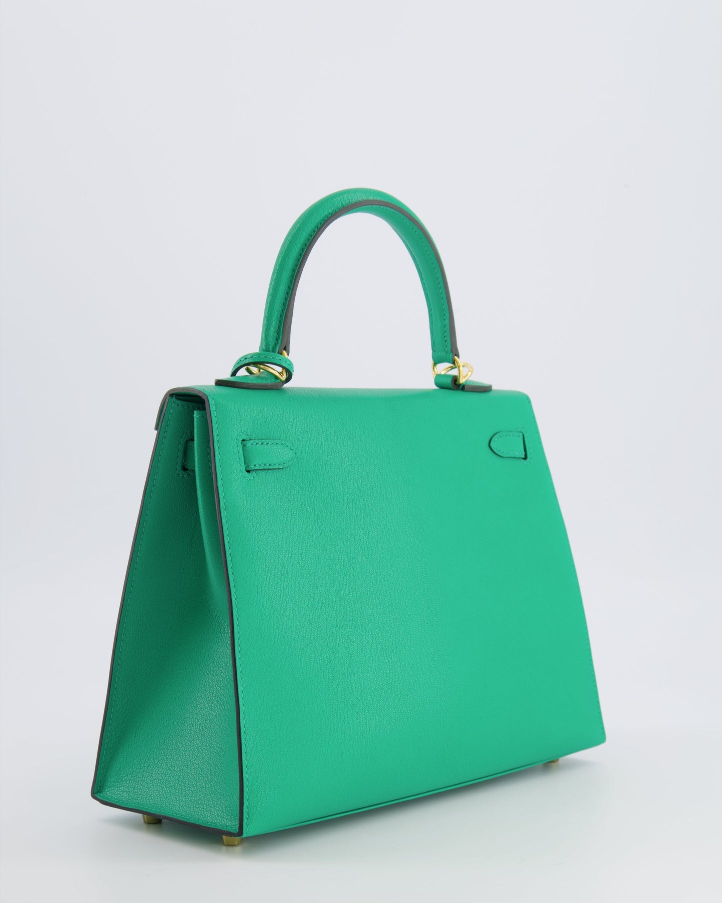 Hermes Kelly 25 Sellier Bag in Menthe Chèvre Chamkila Leather with Gold Hardware