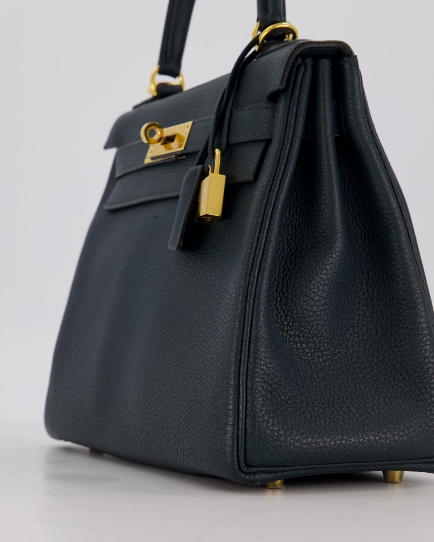 Hermes Kelly 28 Retourne Bag in Vert Cypress Togo Leather with Gold Hardware
