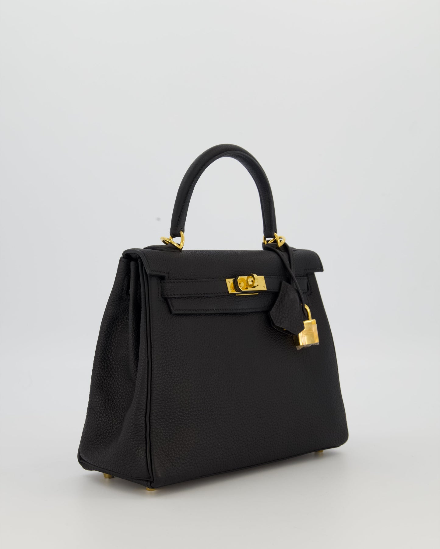 Hermes Kelly 25 Retourne Bag in Noir Togo Leather with Gold Hardware