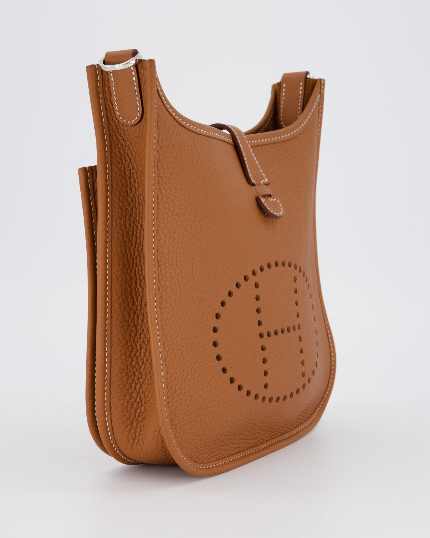 *RARE* Hermes Evelyne III 23 Bag in Gold Taurillon Clemence Leather with Palladium Hardware