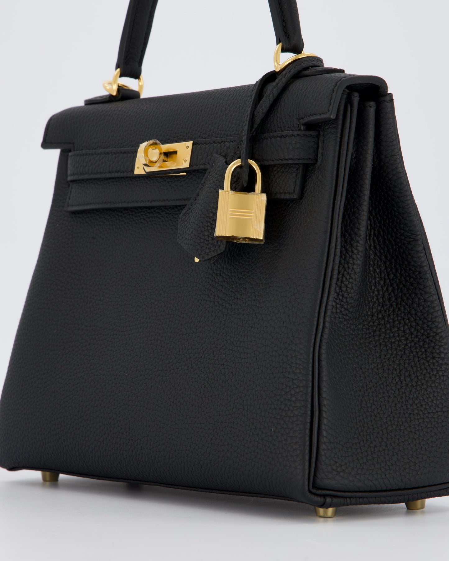 Hermes Kelly 25 Retourne Bag in Noir Togo Leather and Gold Hardware