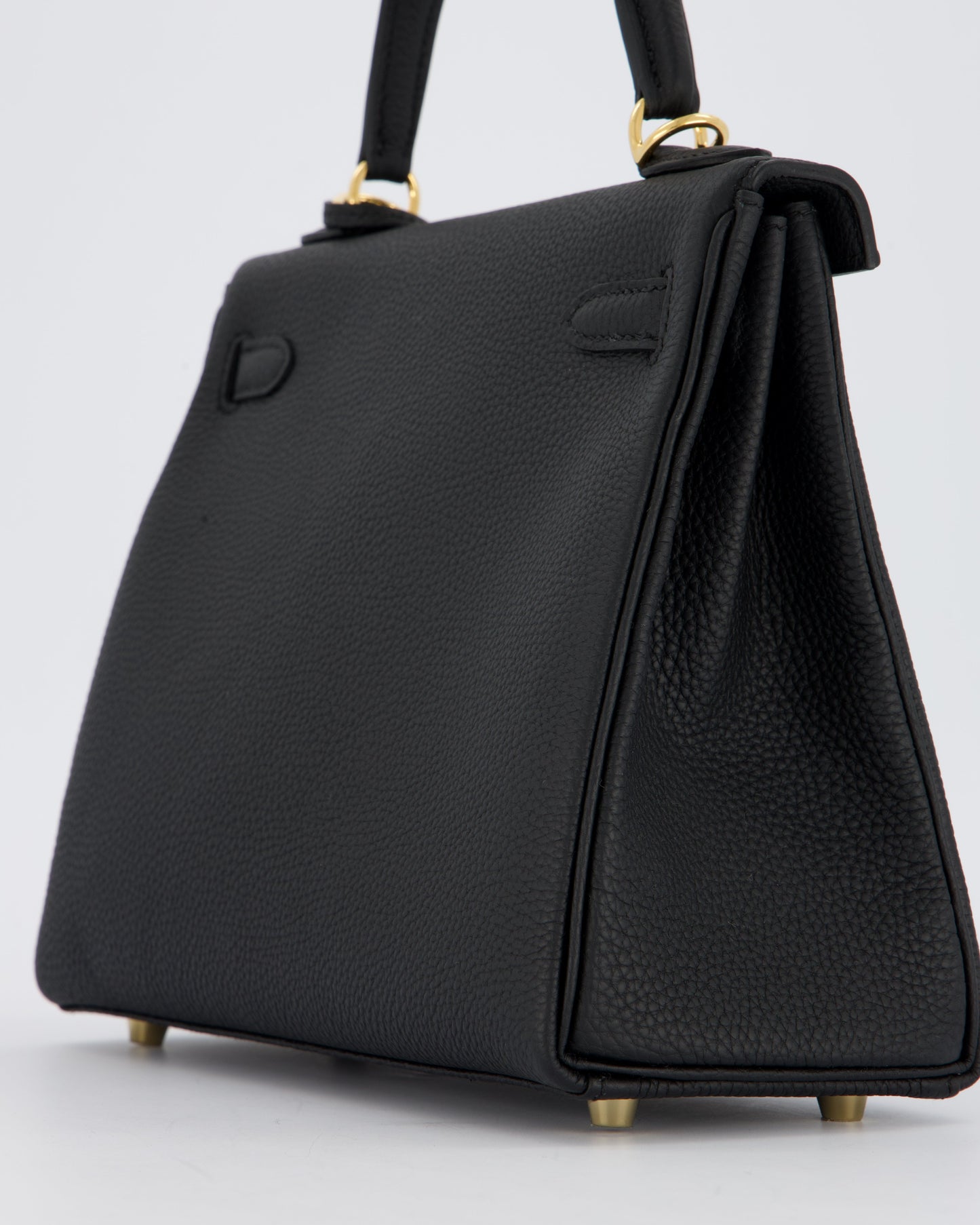 Hermes Kelly 25 Retourne Bag in Noir Togo Leather with Gold Hardware
