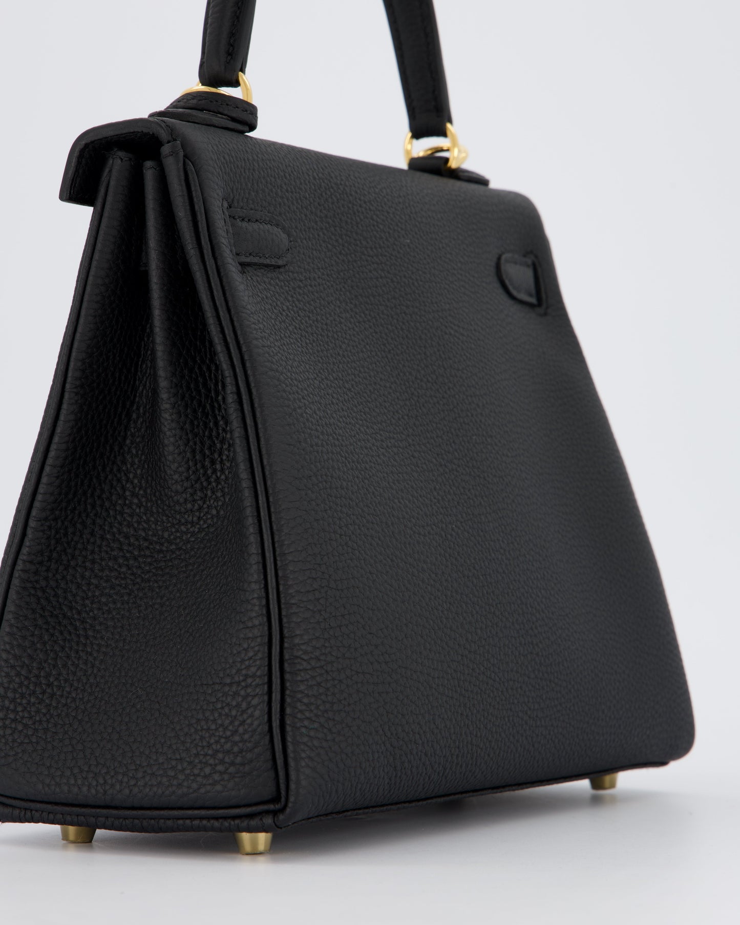 Hermes Kelly 25 Retourne Bag in Noir Togo Leather with Gold Hardware