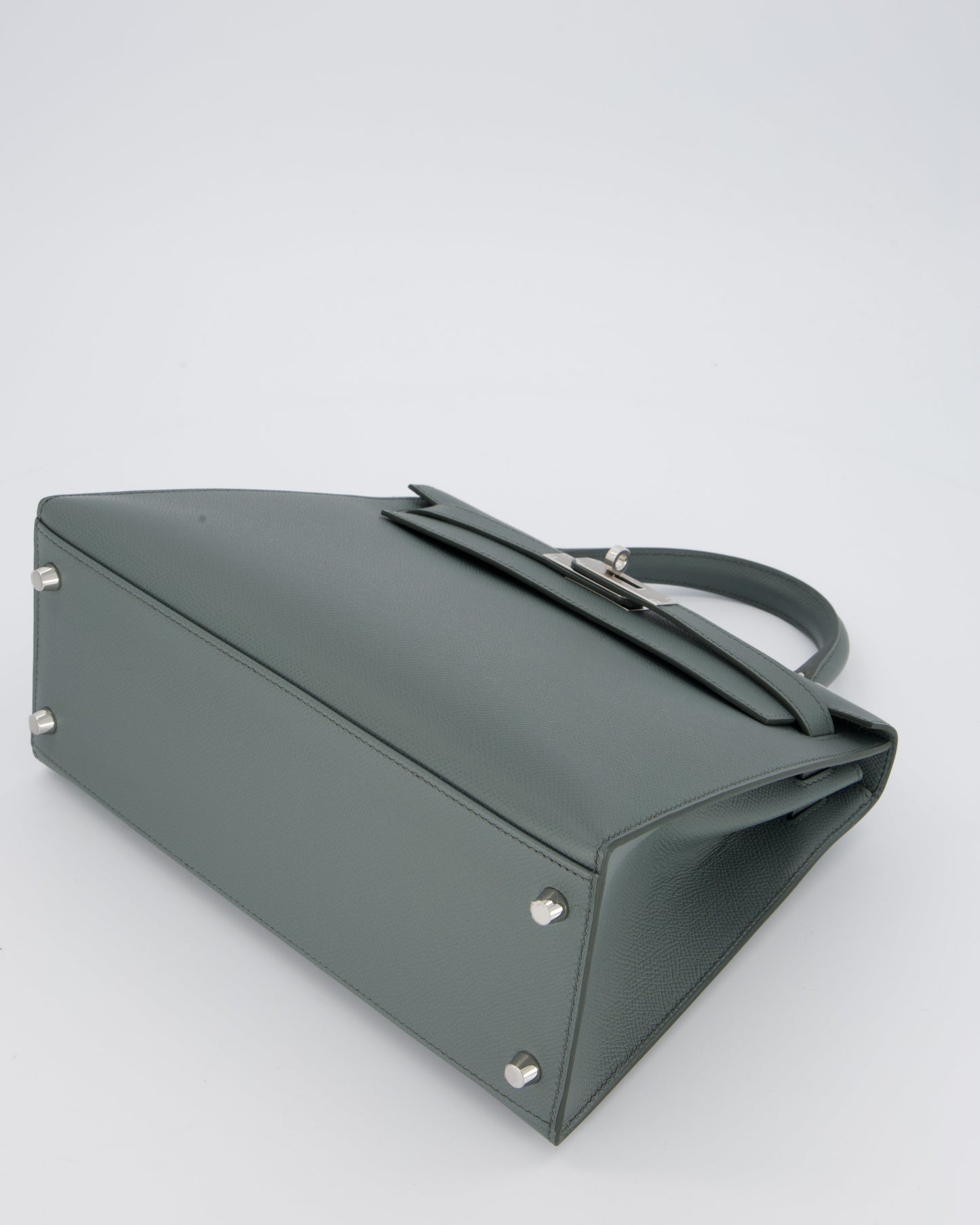 Hermes Kelly 28 Sellier Bag in Vert Amande Epsom Leather with Palladium Hardware