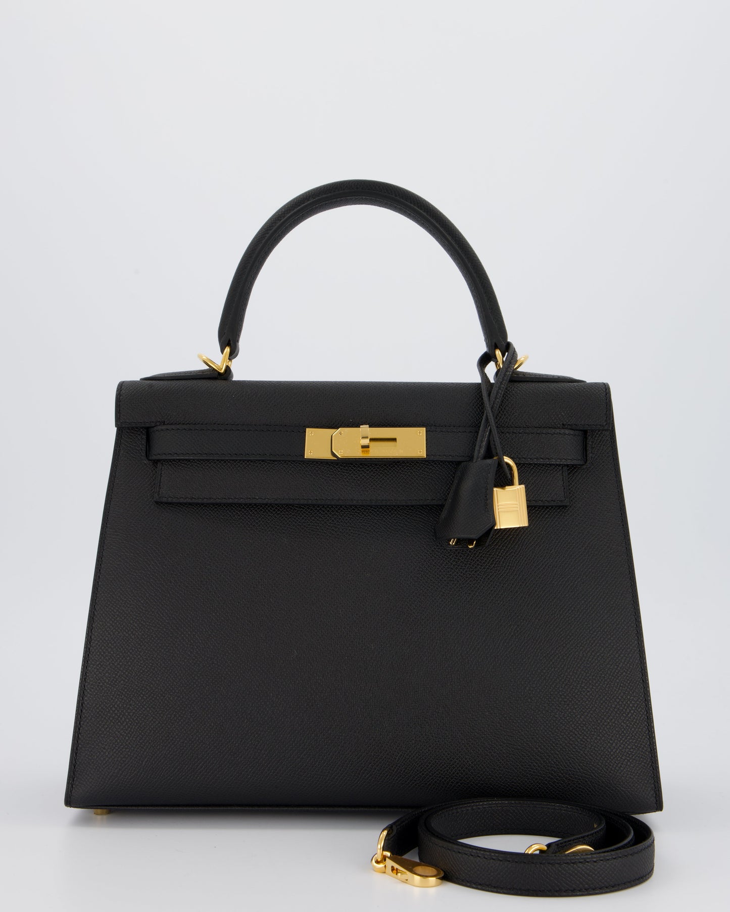 Hermes Kelly 28 Sellier Bag in Noir Epsom Leather with Gold Hardware