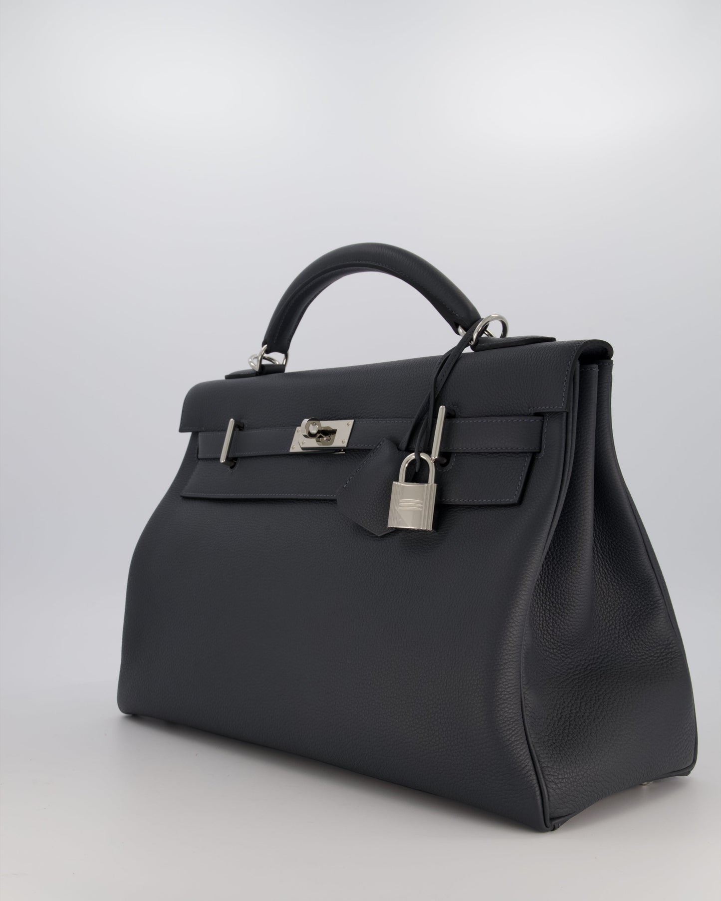 *RARE* Hermes Kelly 42 Maxi Retourne Bag in Gris Misty Togo Leather with Palladium Hardware