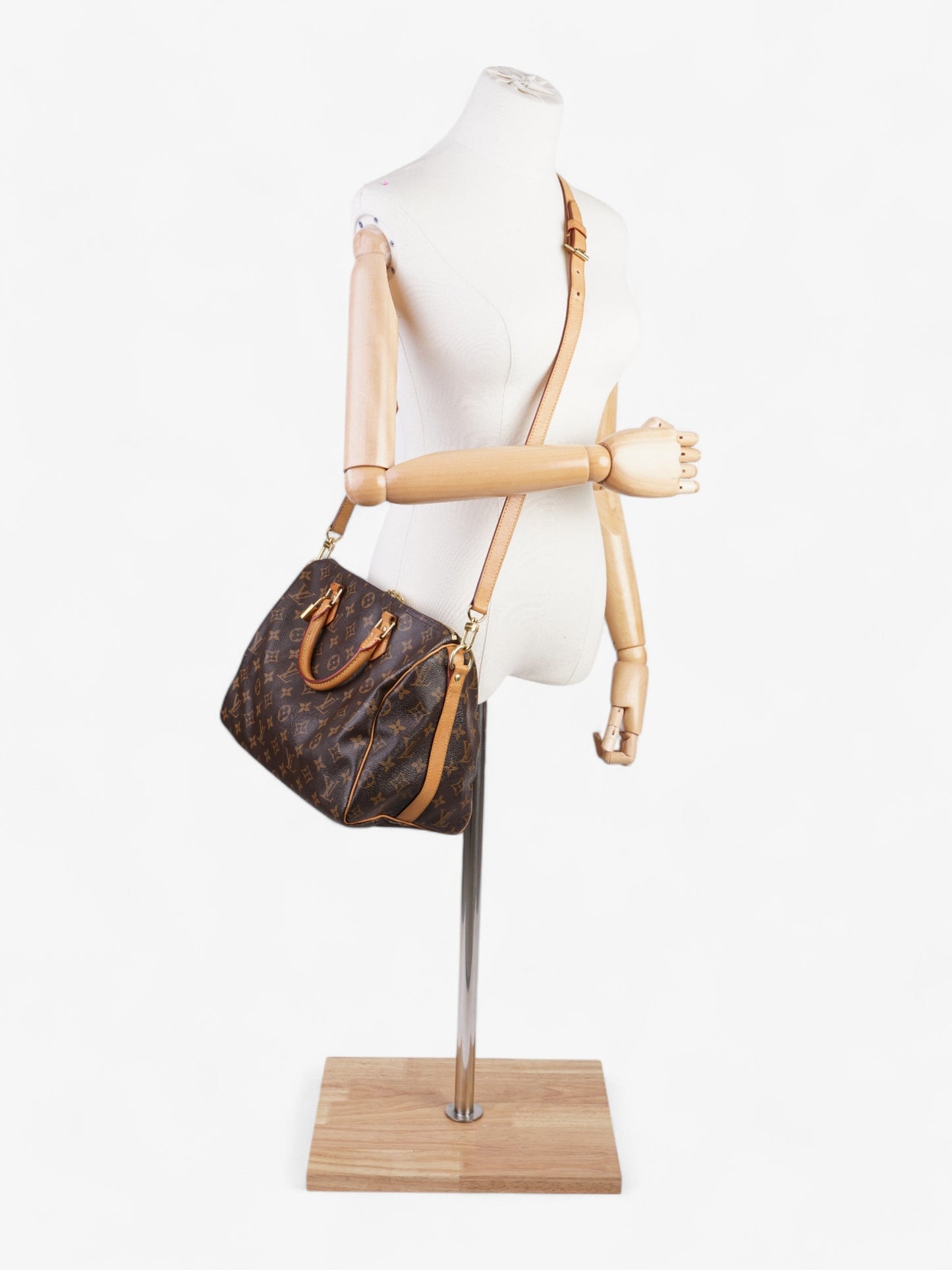 Louis Vuitton Speedy Bandoulière Monogram Canvas 30