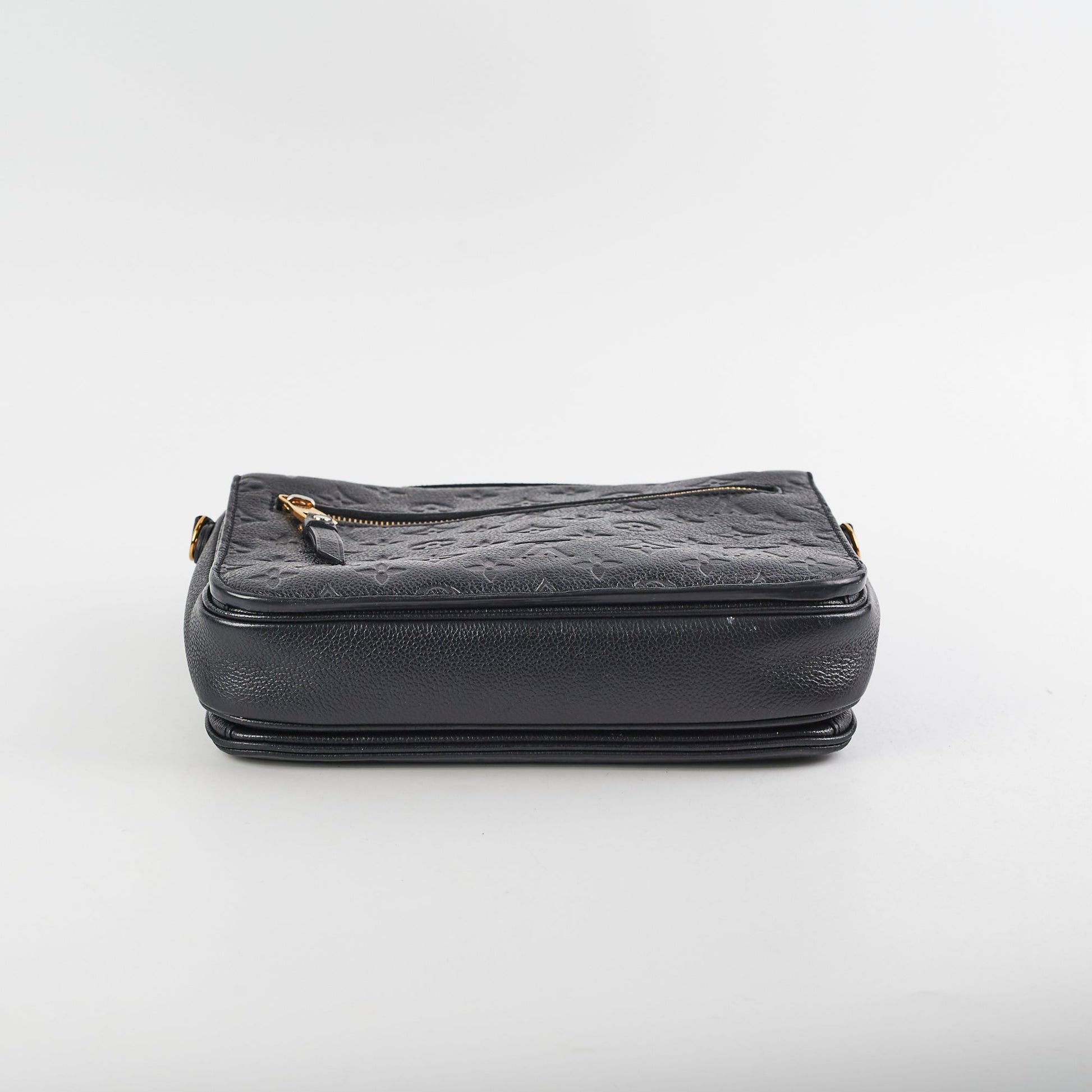 Louis Vuitton Pochette Metis Nior