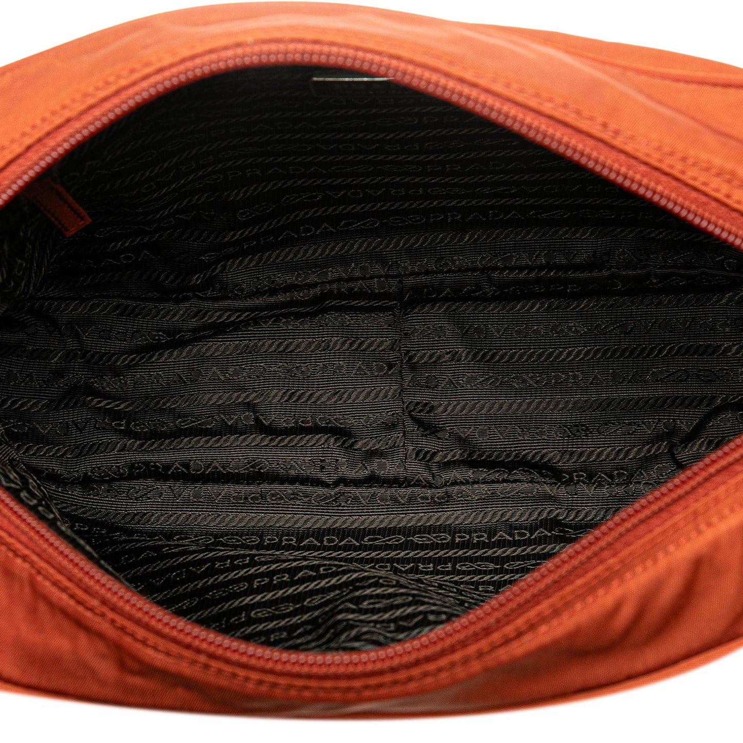 Prada Tessuto Camera Bag (SHG-BdyeAh)
