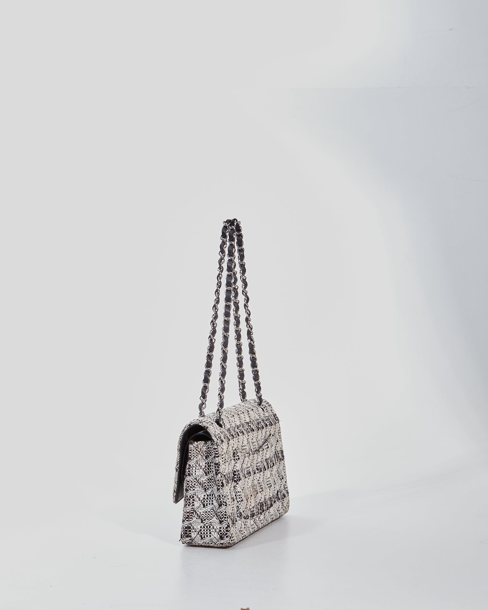 Chanel Black/White Tweed Fabric Classic Double Flap Bag