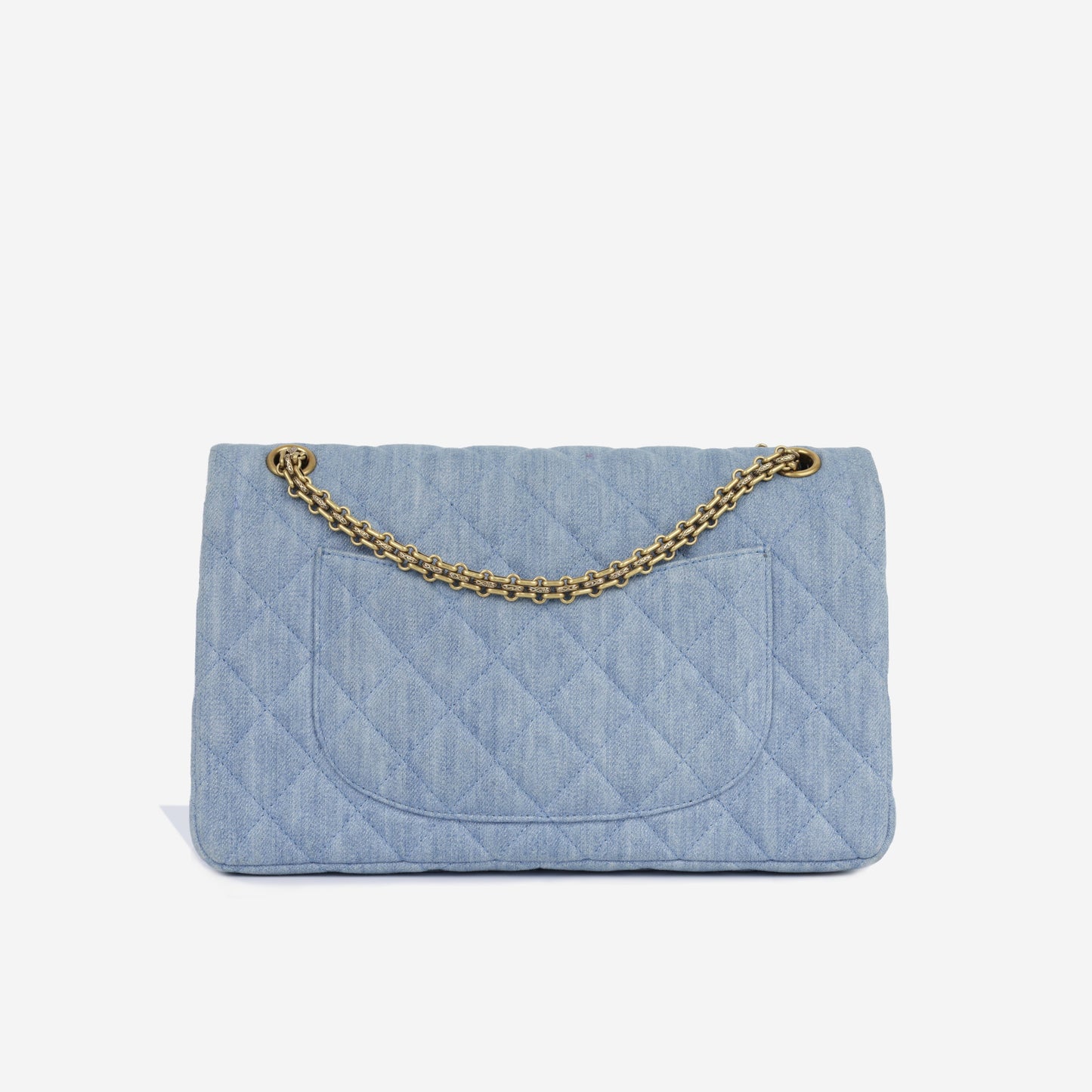 Chanel 2.55 Reissue 226