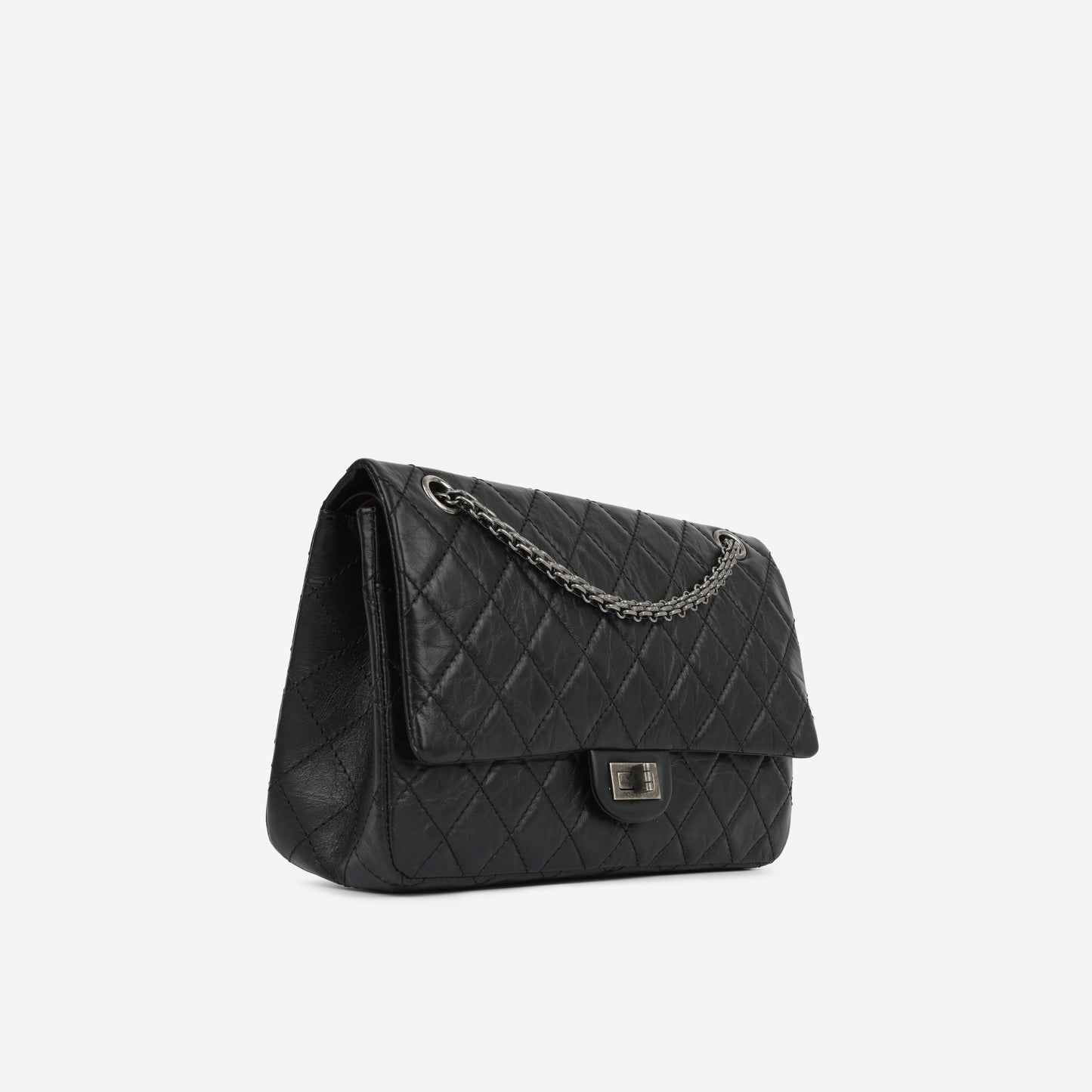 Chanel 2.55 Reissue 226