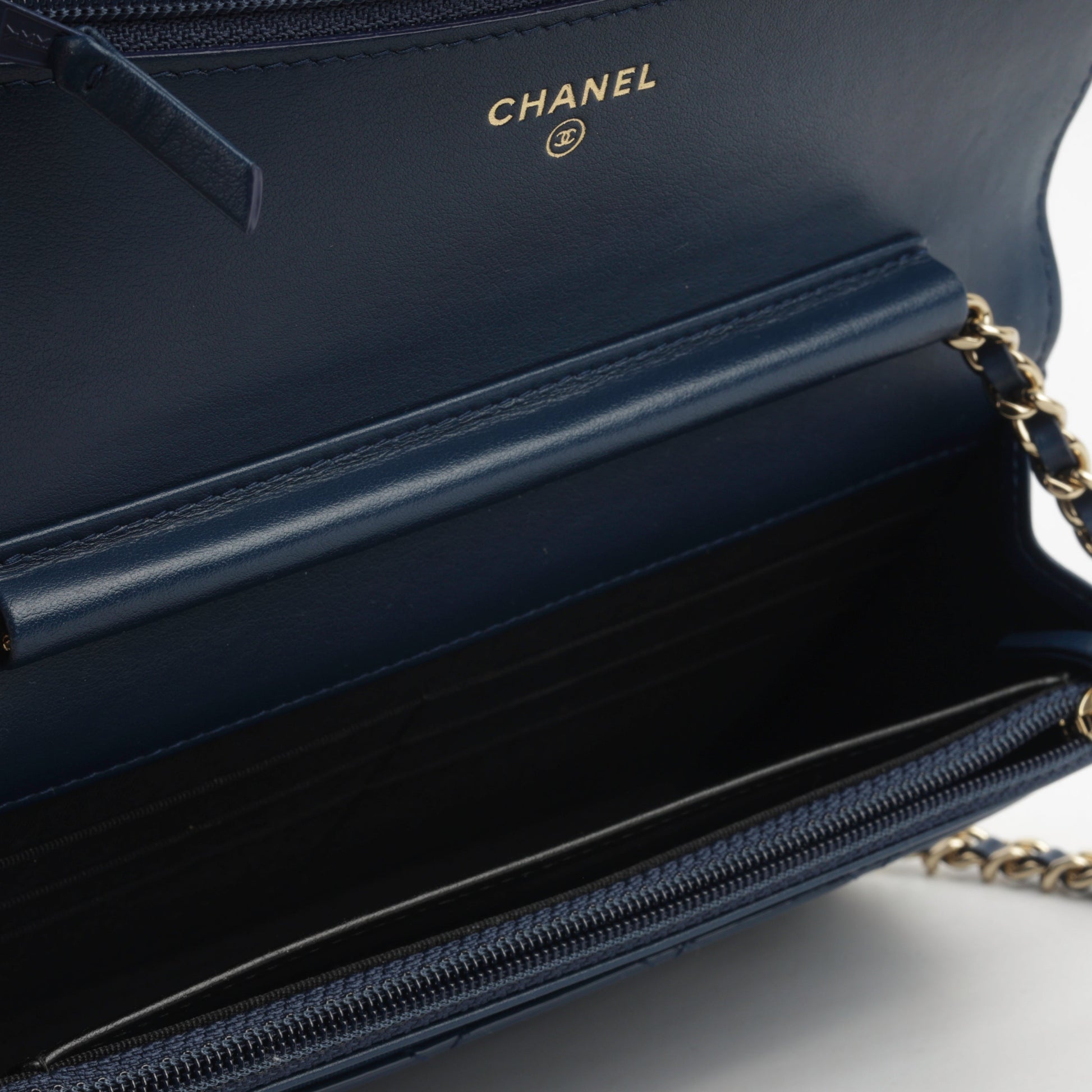 Chanel Classic Wallet on Chain
