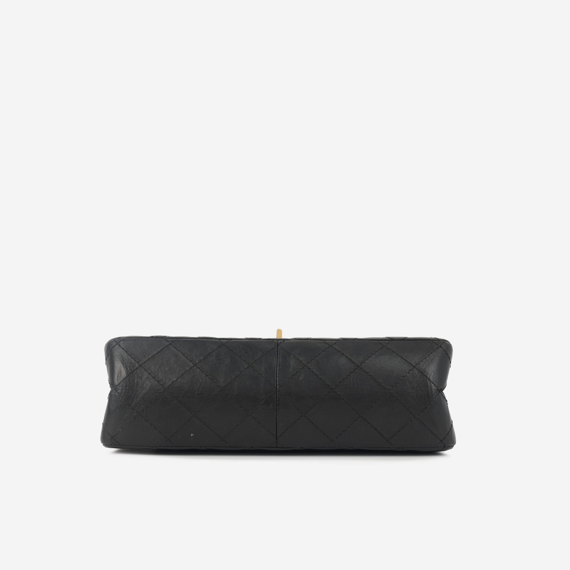 Chanel 2.55 Reissue 226