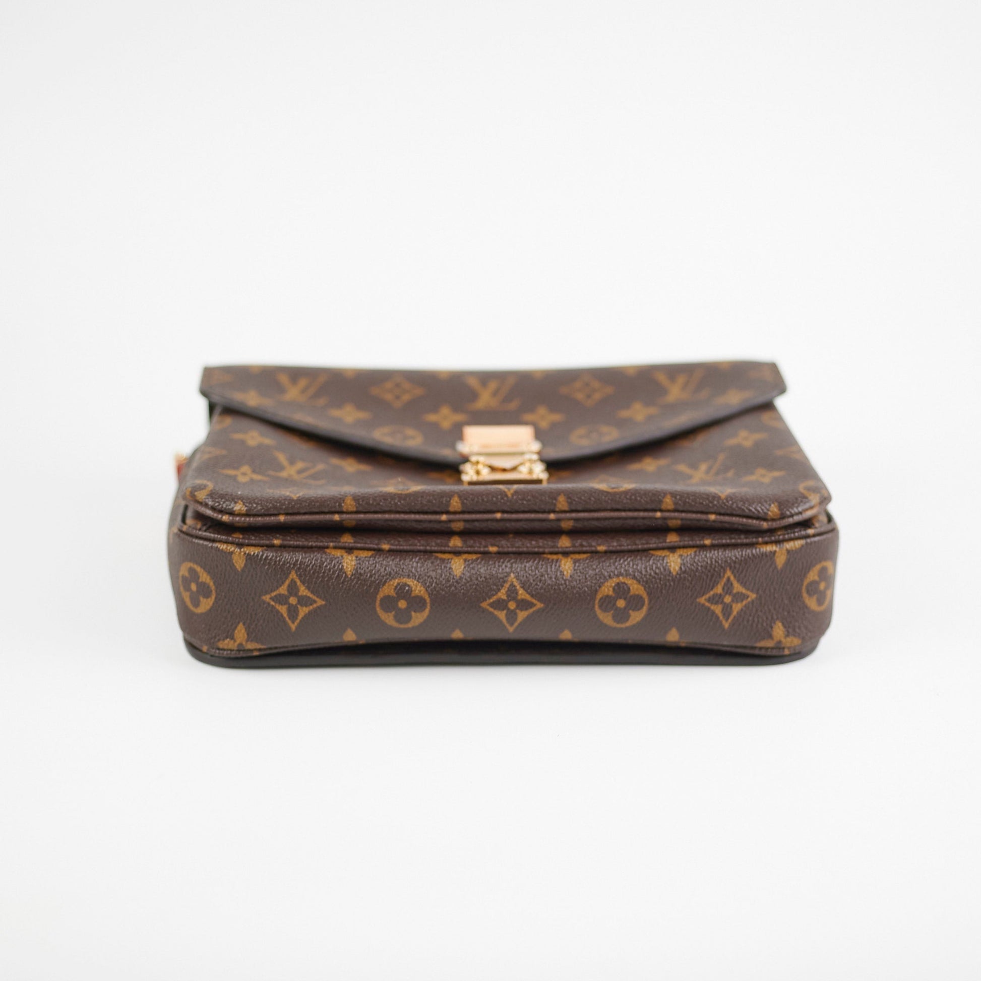 Louis Vuitton Monogram Pochette Metis