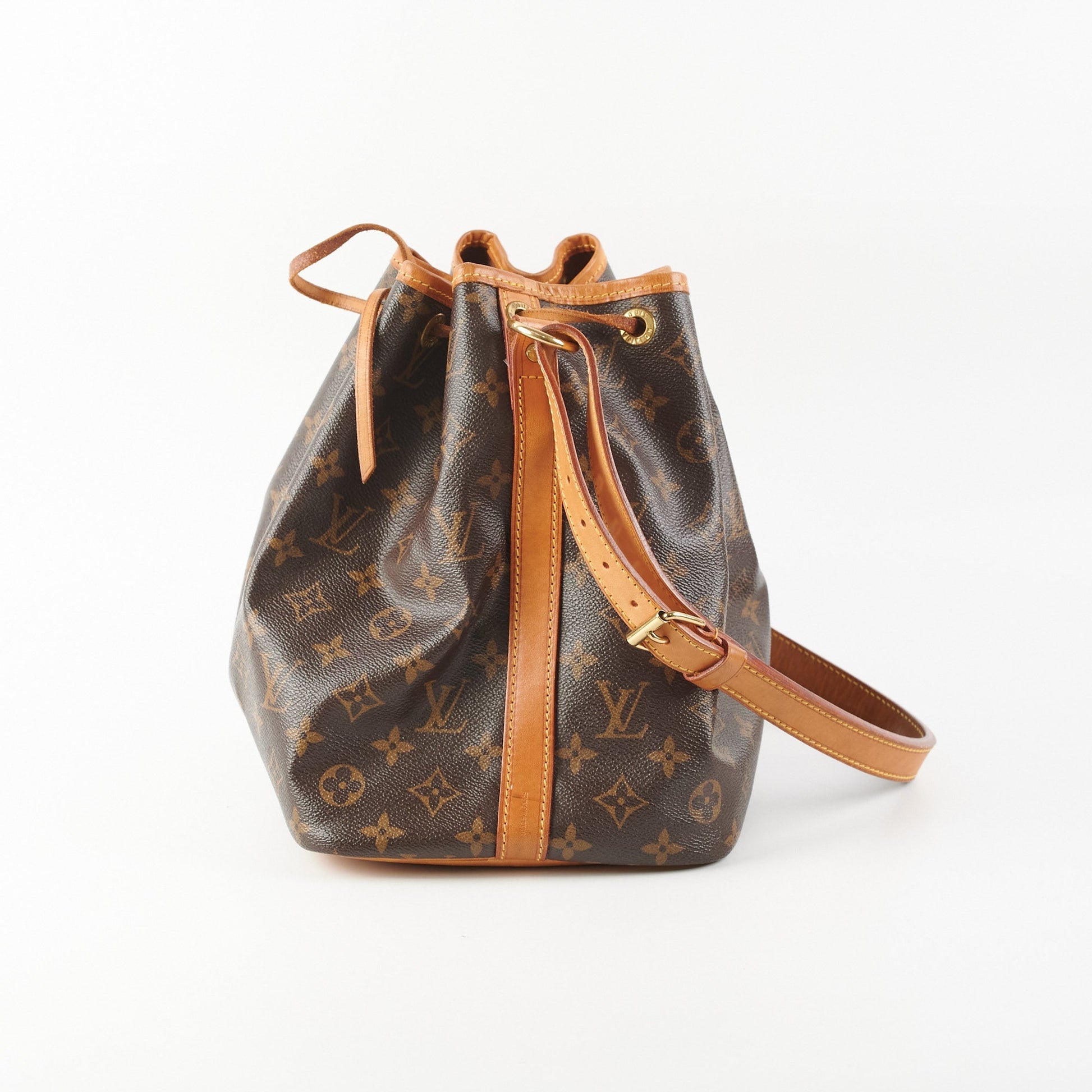 Louis Vuitton Noe Bucket Bag Monogram