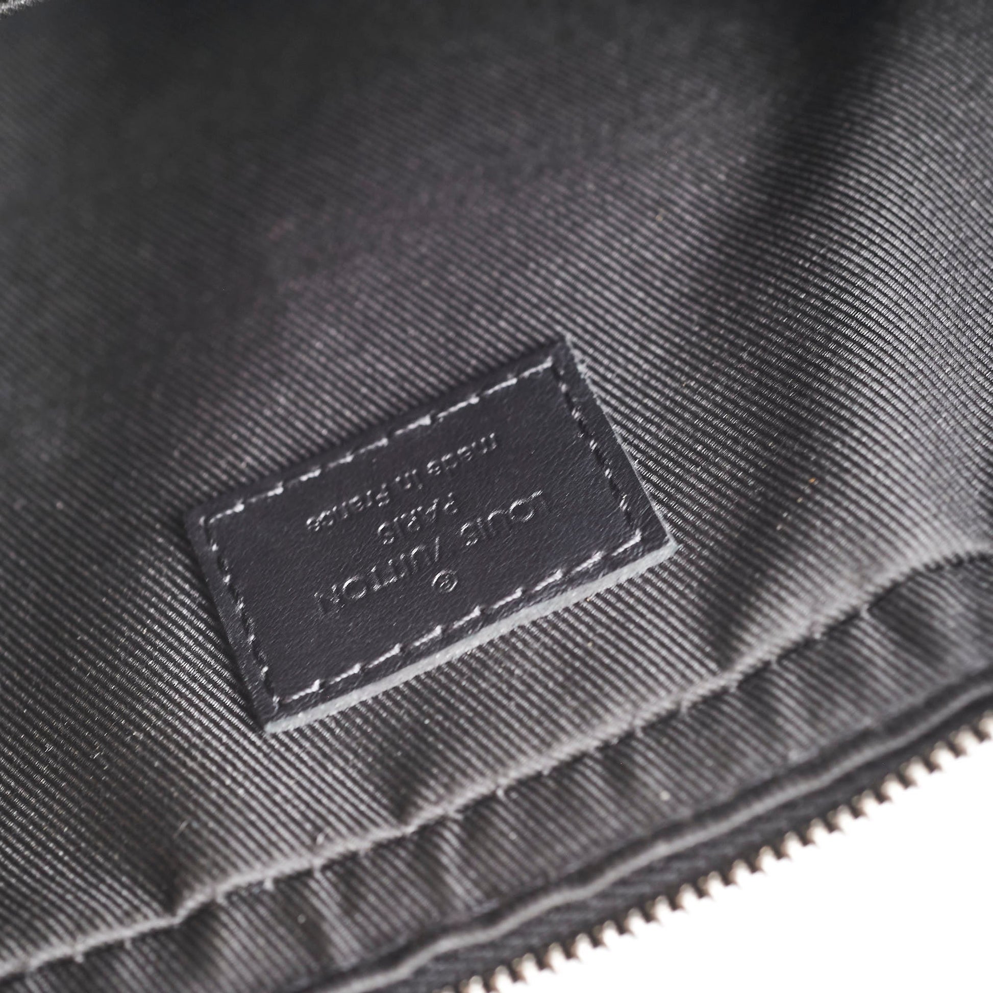 Louis Vuitton Crossbody Mongoram Eclipse