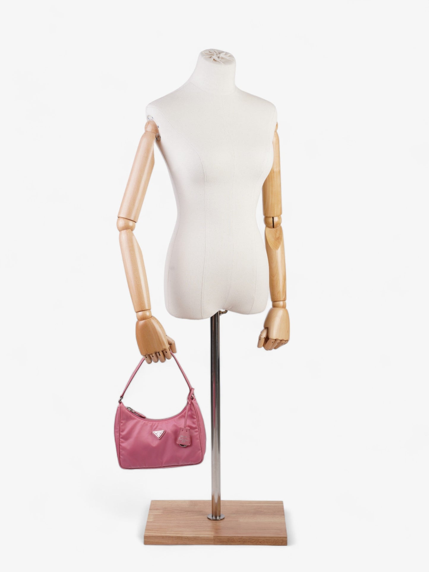 Prada Re-Edition 2005 Pink Re Nylon