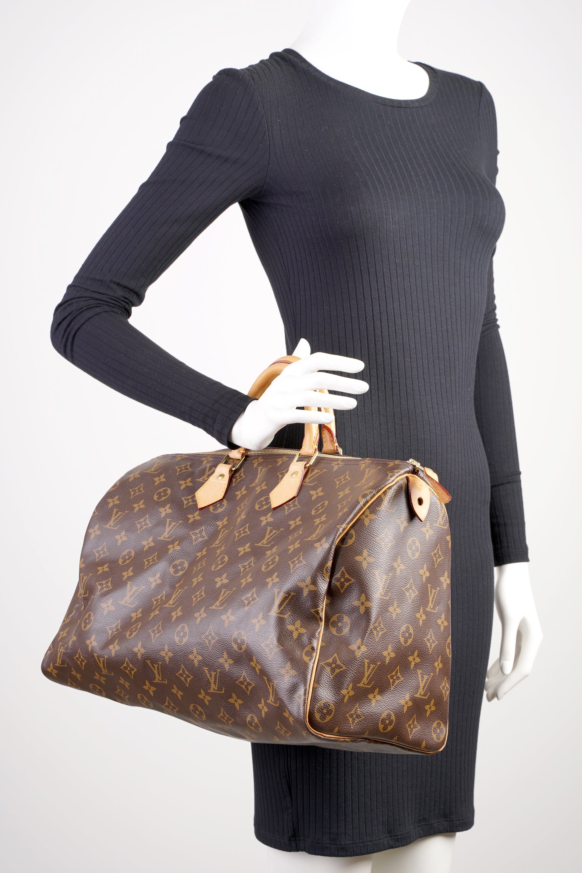 Louis Vuitton Speedy Monogram Canvas 40