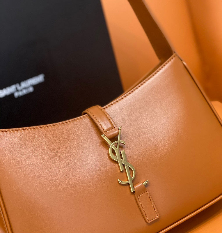 Yves Saint Laurent - Bags