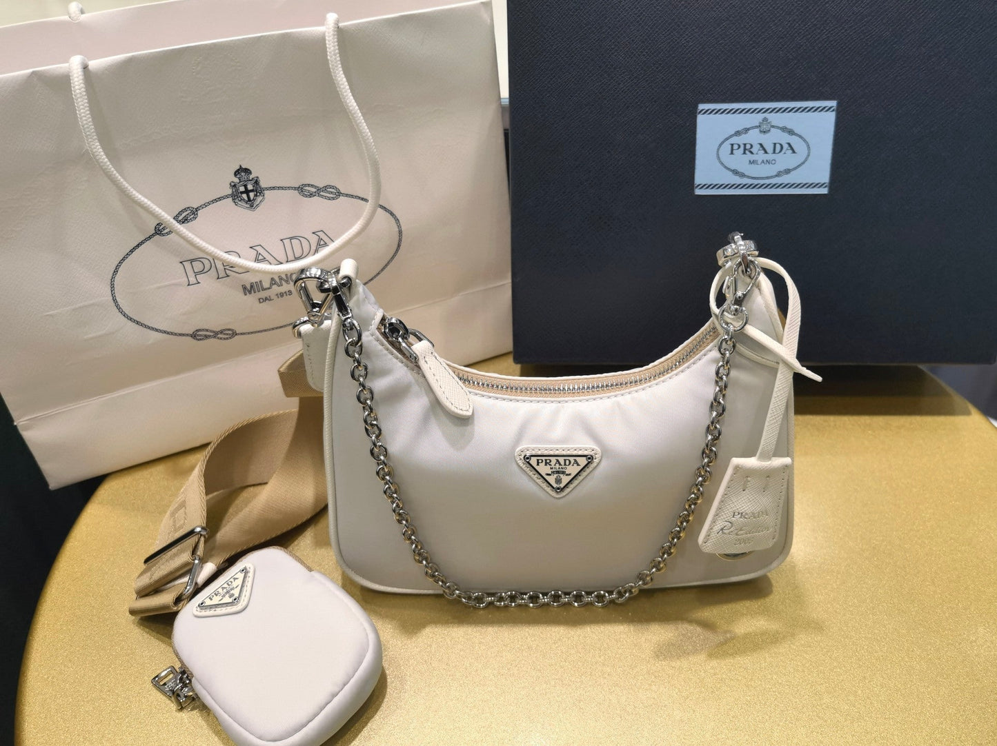 BOLSA Prada RE-EDITION Luxury Handbag