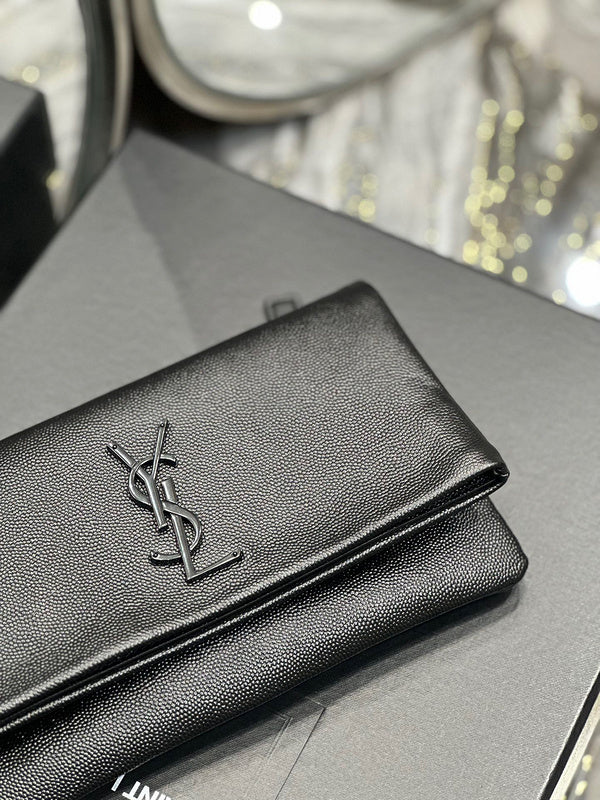 Yves Saint Laurent - Bags