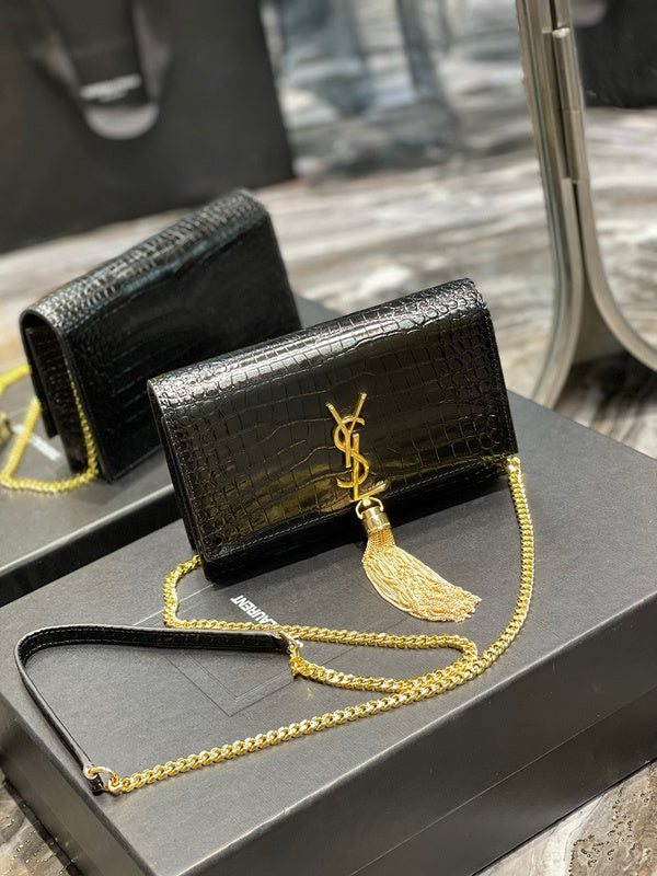 Yves Saint Laurent - Bags