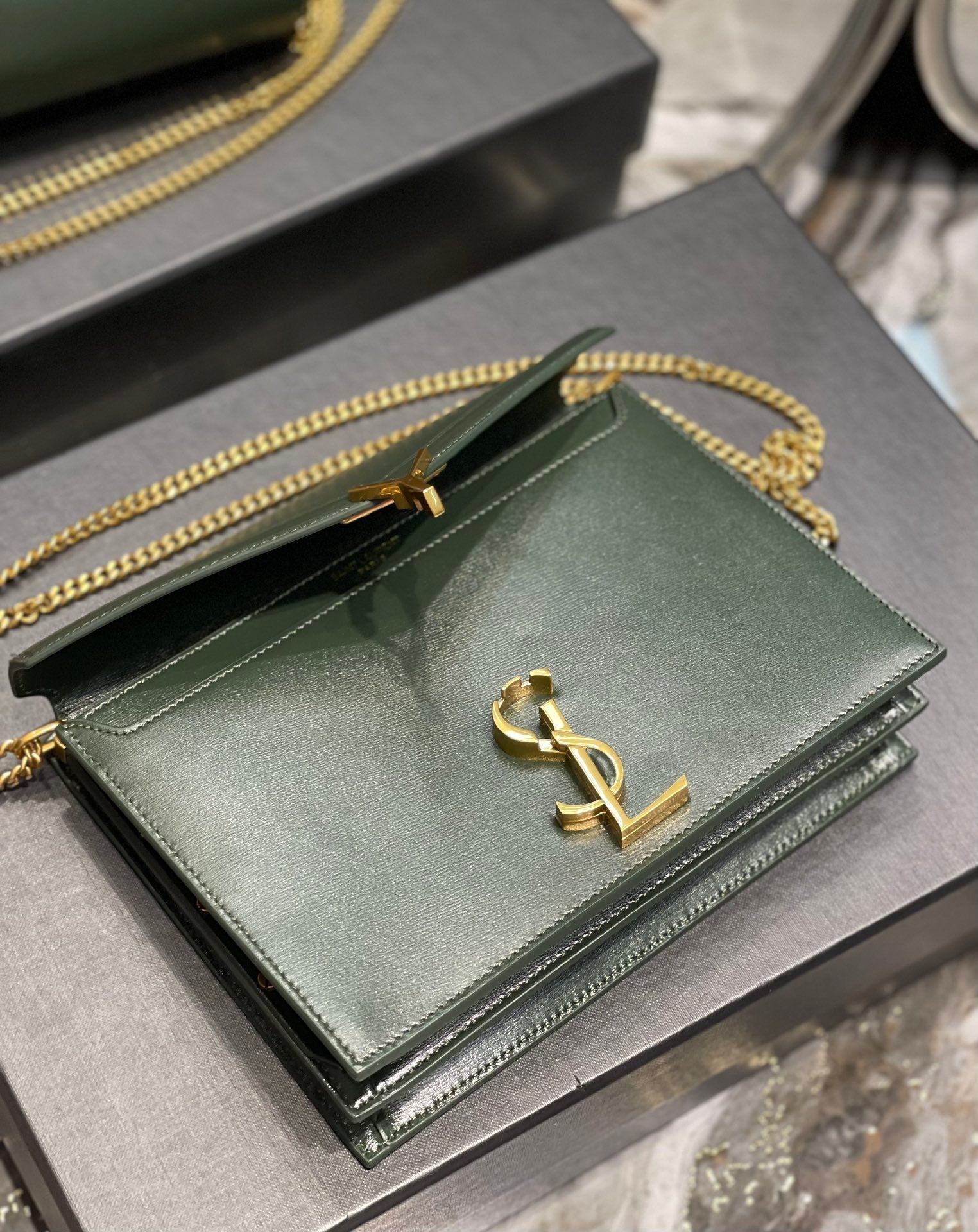 Yves Saint Laurent Cassandra Medium Chain Bag In Grain De Poudre Embossed