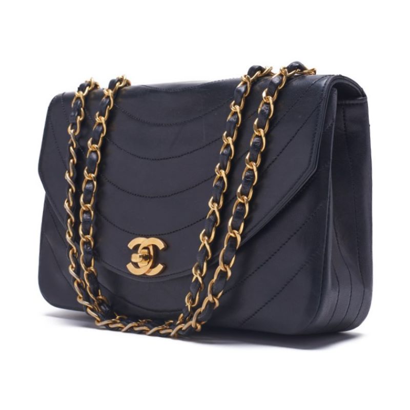 Chanel Border Stitch Round Flap Turnlock Chain Shoulder Black Shoulder Bag Shoulder Bag Ladies Shoulder Bag Hybrid Secondary Ship] [SS] Dharma Sharma Online