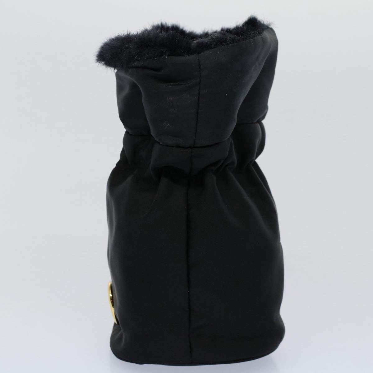 Luxury CELINE Circle Pouch Nylon Black am5193