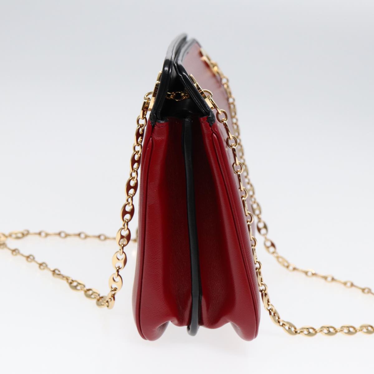 Gucci Chain Leather Shoulder Bag