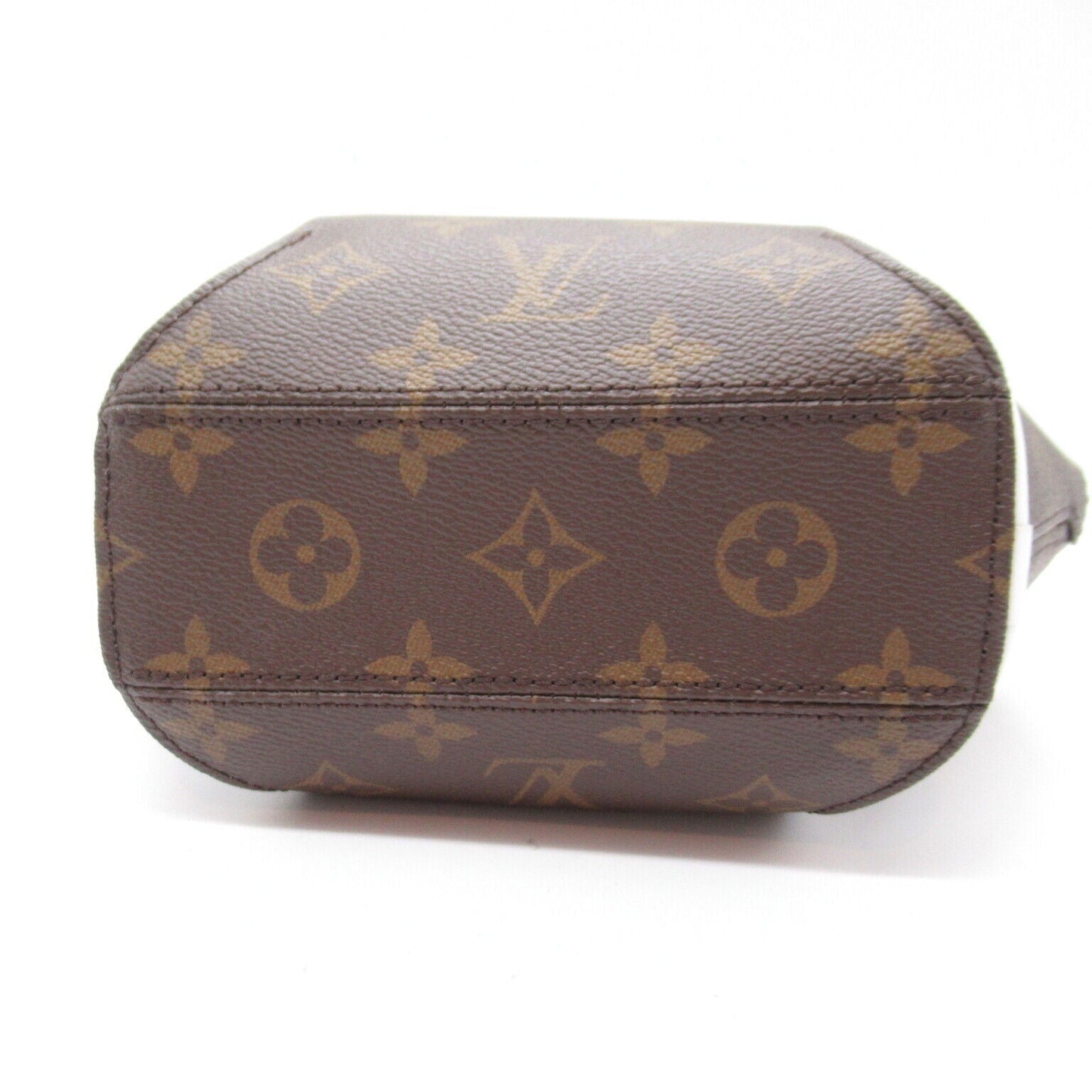 Louis Vuitton Lv Match Ellipse Bb Hand