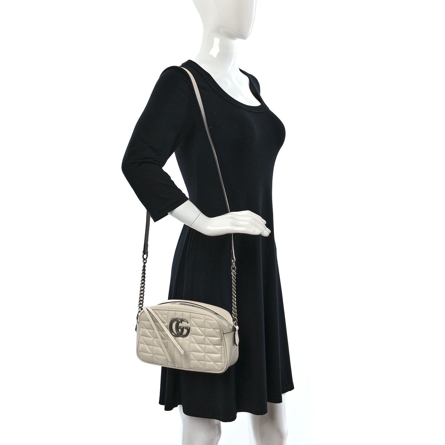 Gucci Twist Chain Leather Shoulder Bag