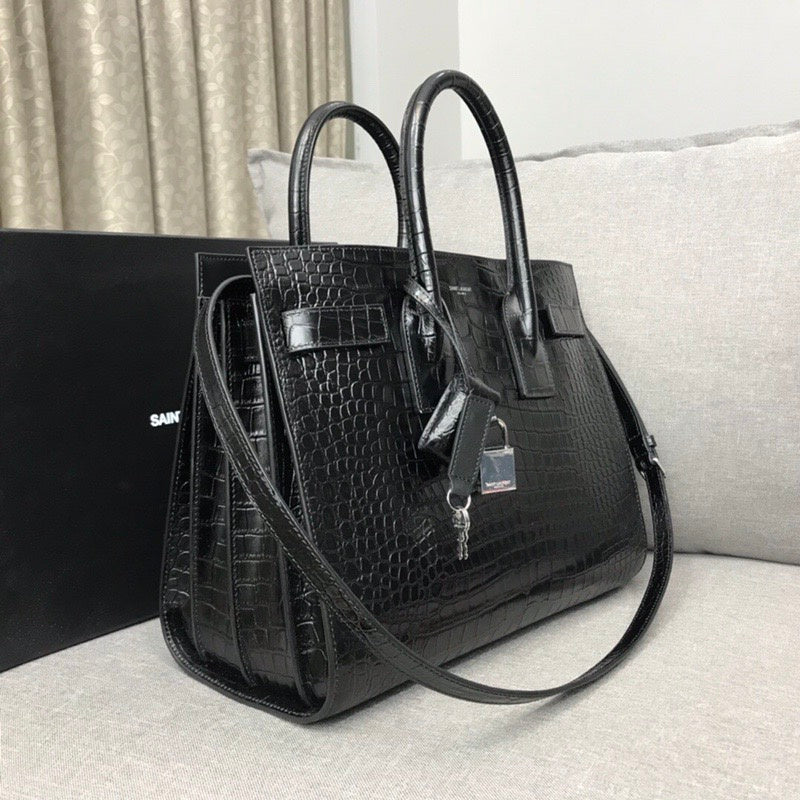 Yves Saint Laurent - Bags