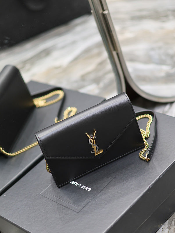 Yves Saint Laurent - Bags