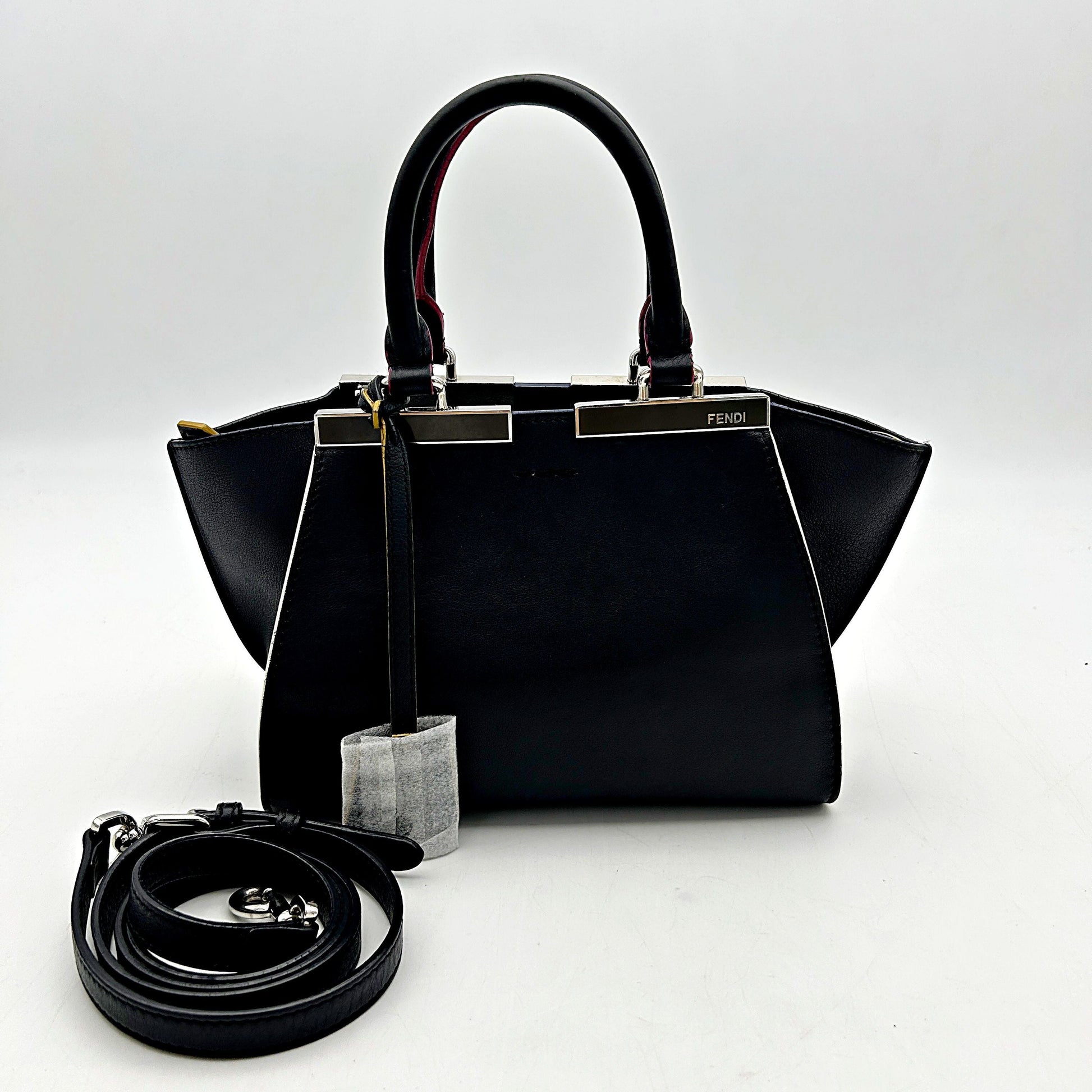Fendi Petit Trois Jour Leather Handbag Black LA11536