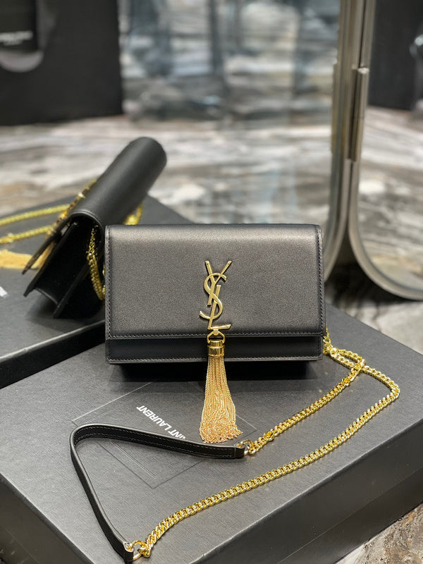 Yves Saint Laurent - Bags