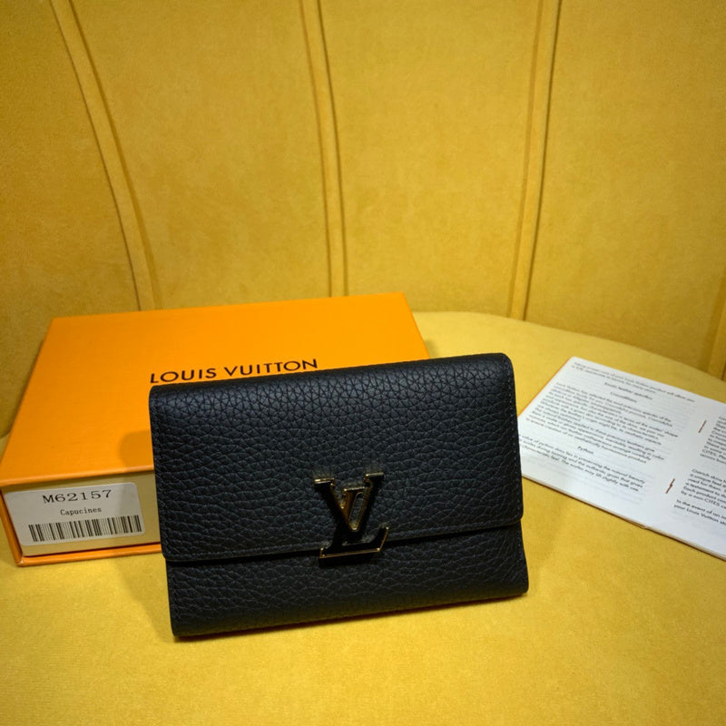 Louis Vuitton Luxury Bags 2250