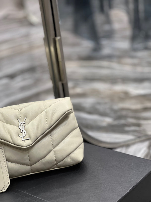 Yves Saint Laurent - Bags
