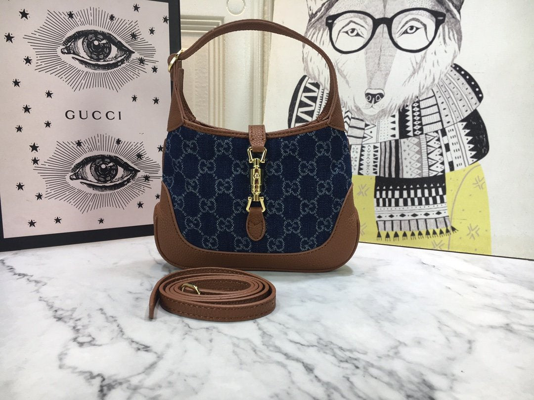 Gucci Arrival Handbag Style 150