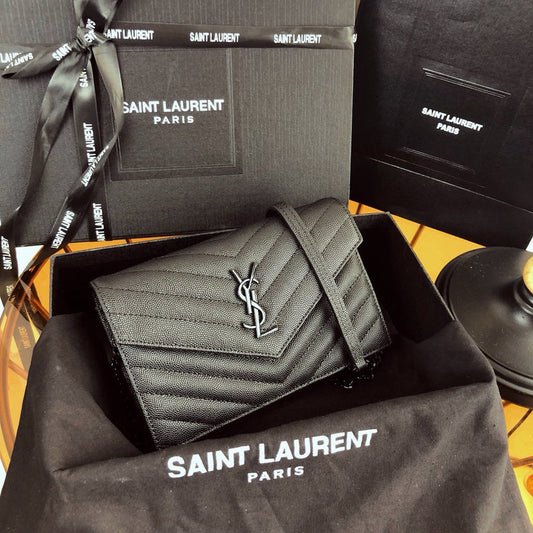Yves Saint Laurent - Bags