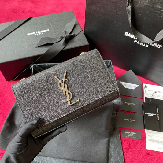 Yves Saint Laurent - Bags