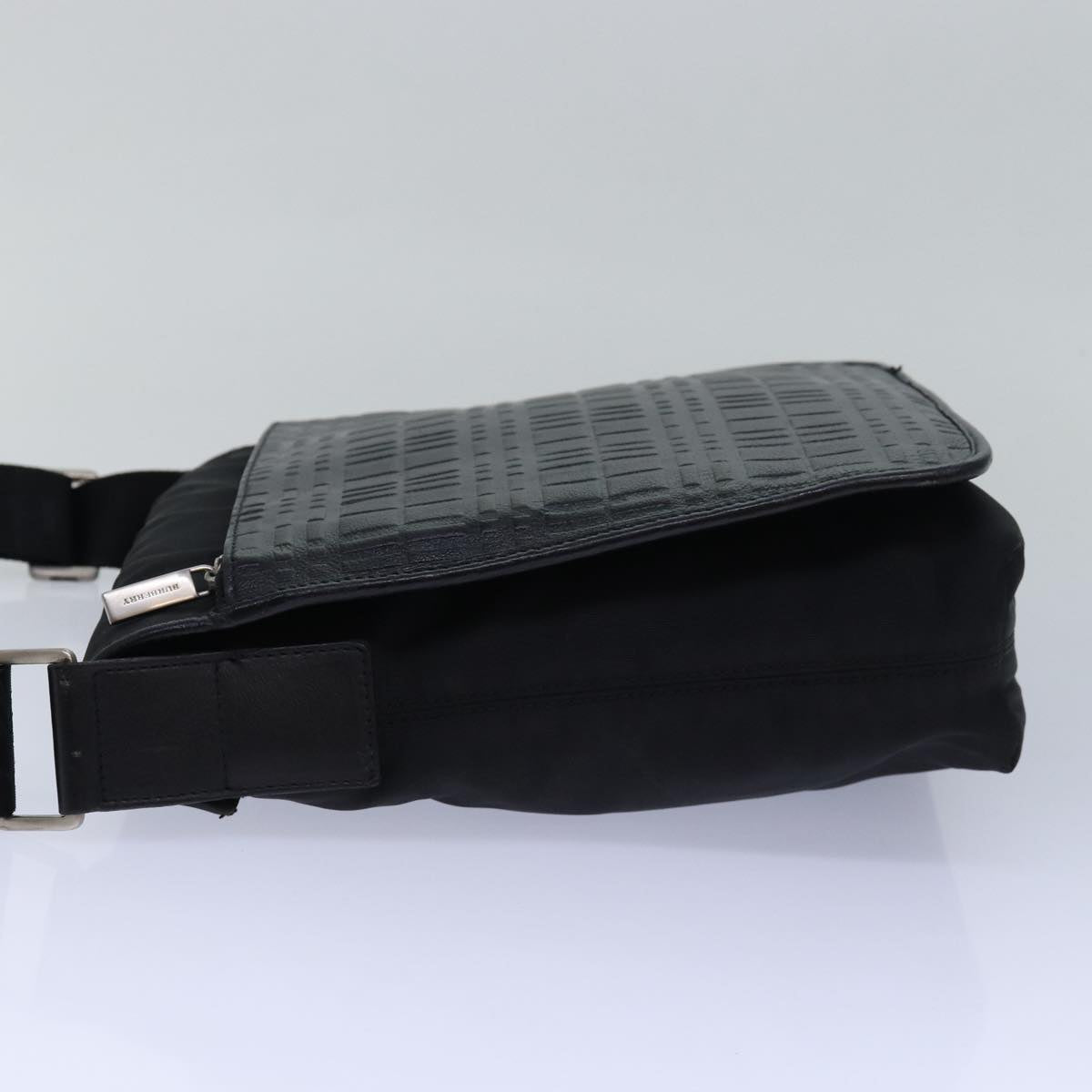 Burberry Shoulder Bag Nylon Black Auth bs15733