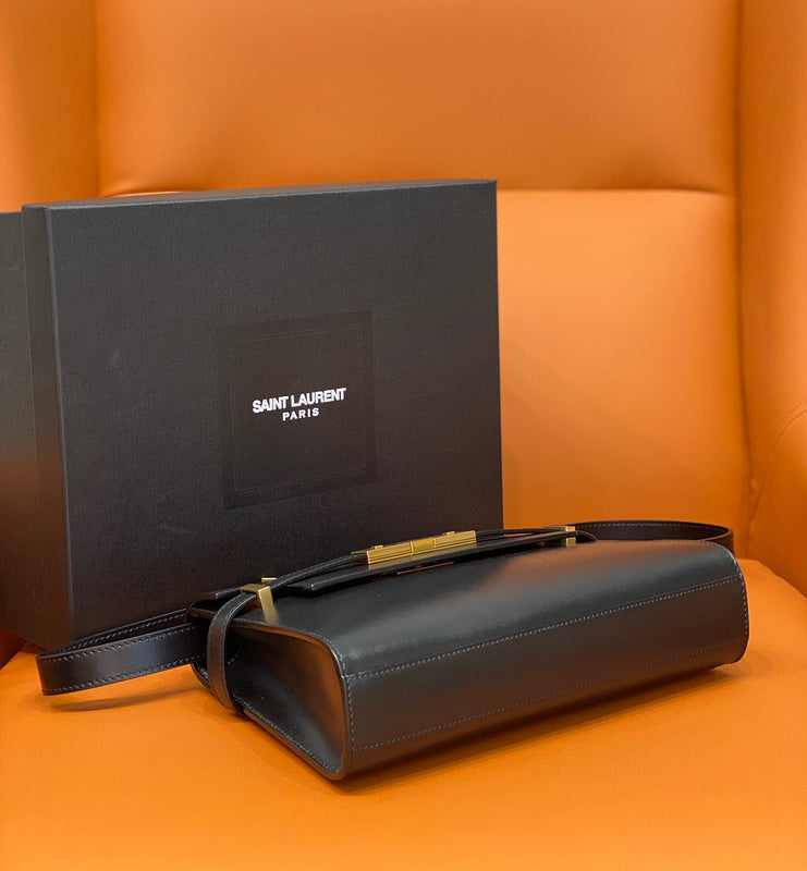 Yves Saint Laurent - Bags