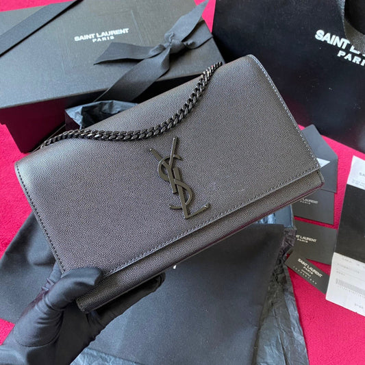 Yves Saint Laurent - Bags