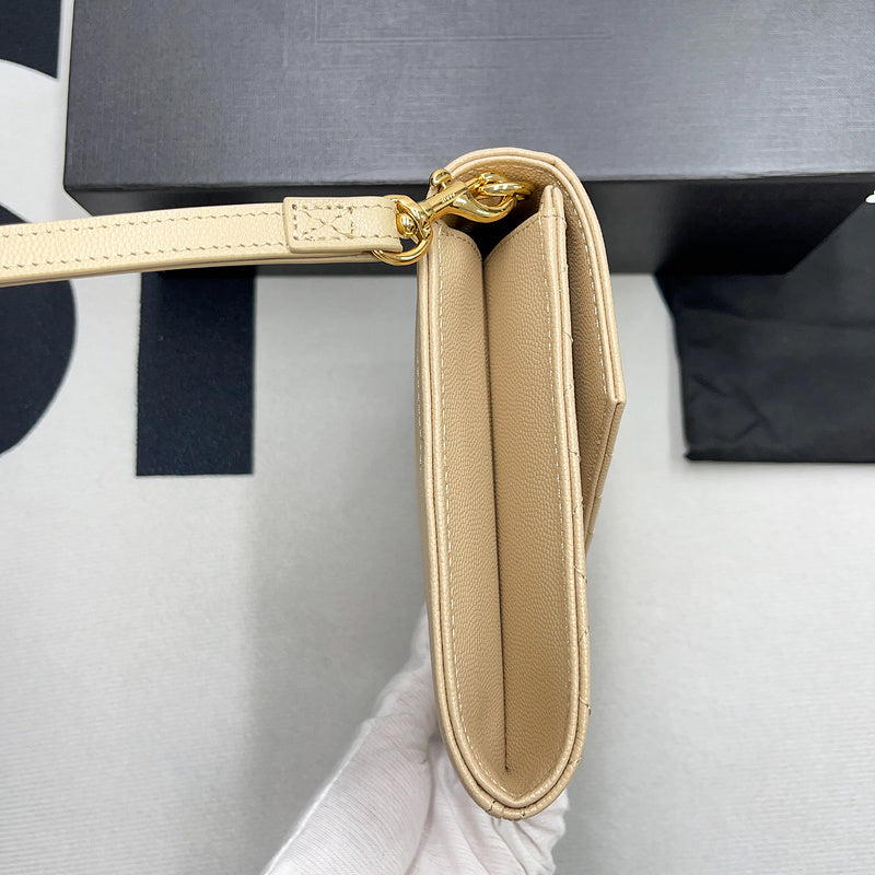 Yves Saint Laurent - Bags