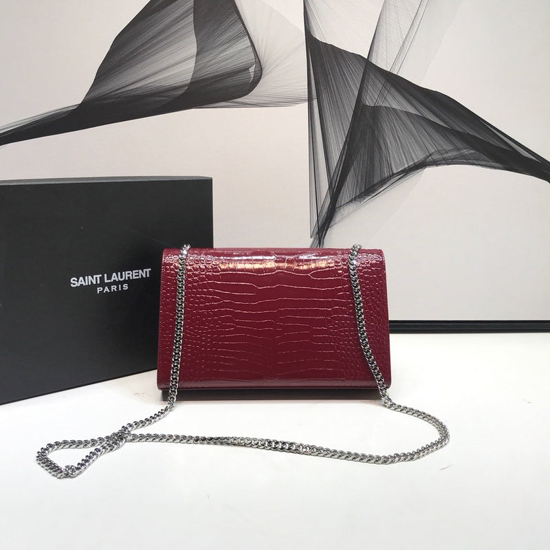 Yves Saint Laurent - Bags