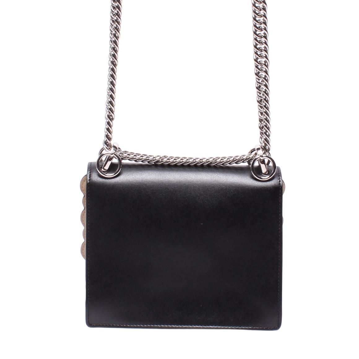 Fendi Leather Kan I Black Shoulder Bags ITTQ2AARY7OJ